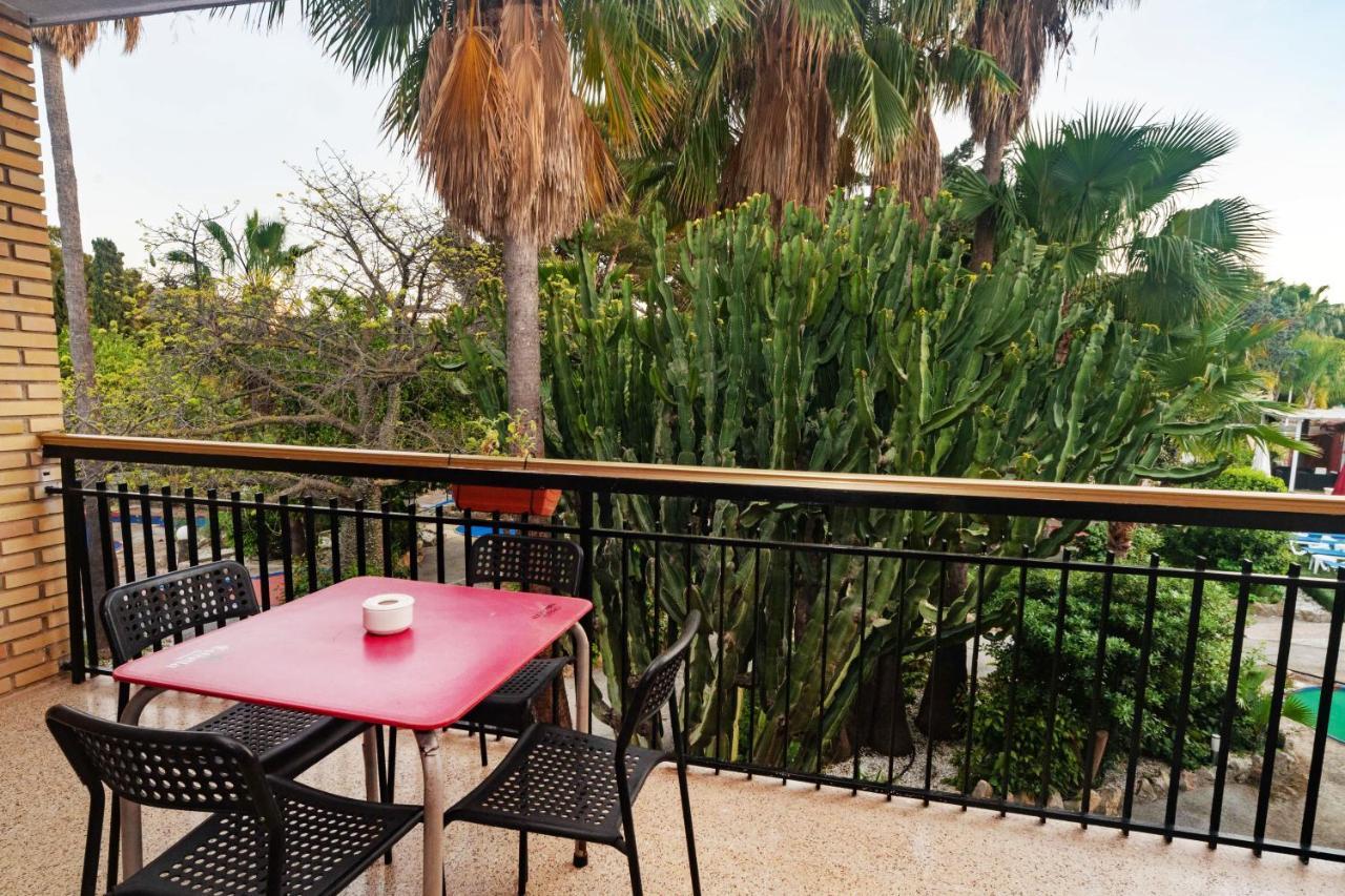 Apartamentos Palasiet Benidorm Kültér fotó