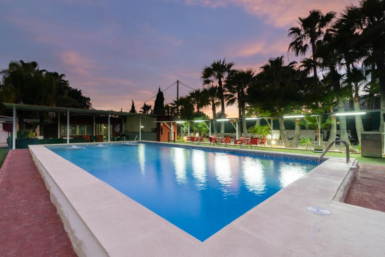 Apartamentos Palasiet Benidorm Kültér fotó